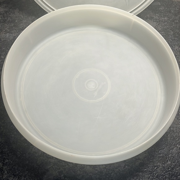 Tupperware Kitchen Vintage Tupperware Pie Keeper In Like New